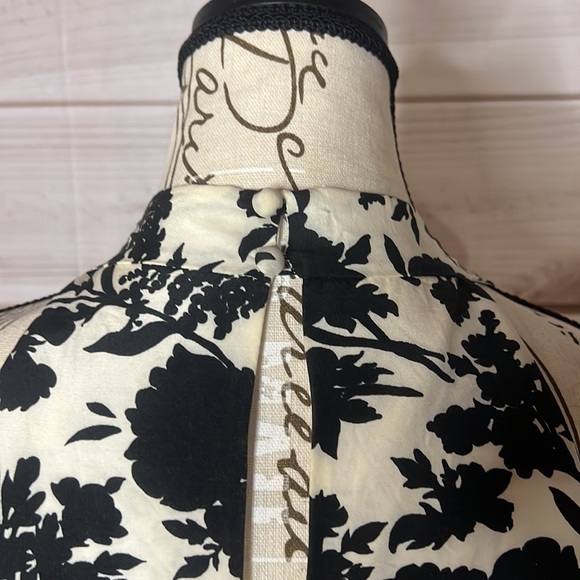 Ann Taylor Halter Dress - Black and White Floral Dress -4 -C2 - Picture 6 of 9